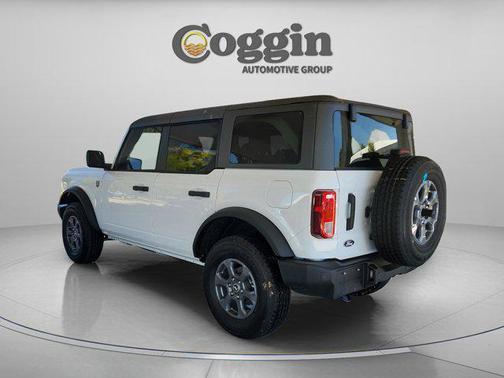 Oxford White 2026 Ford Bronco Big Bend