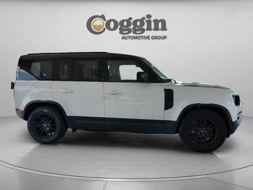 Fuji White 2021 Land Rover Defender 110 SE