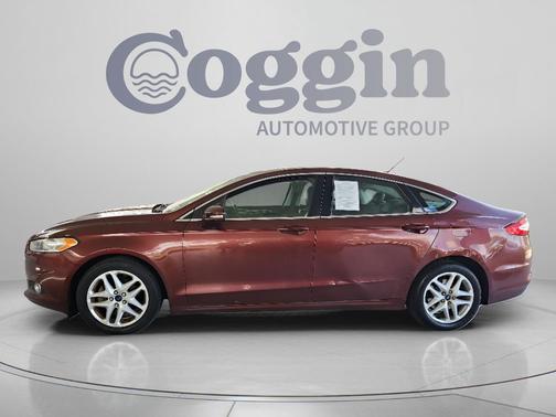 Bronze 2016 Ford Fusion SE
