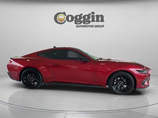 Molten Magenta Metallic Tinted Clearcoat 2026 Ford Mustang EcoBoost