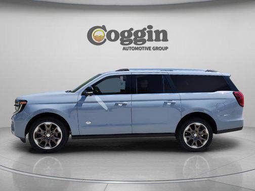 Glacier Gray Metallic Tri-Coat 2026 Ford Expedition Max King Ranch