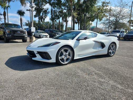 2025 Chevrolet Corvette Stingray w/2LT