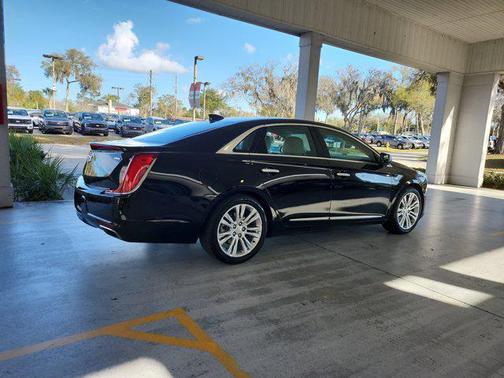 2018 Cadillac XTS Luxury