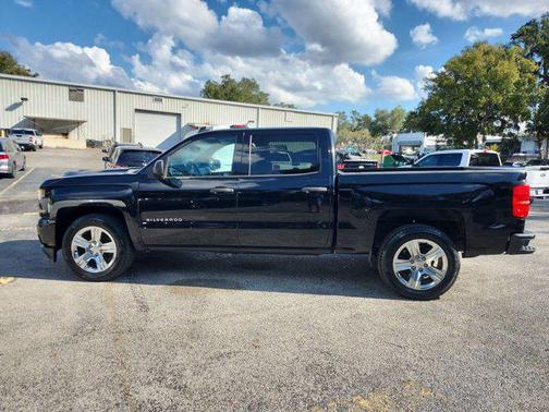 2018 Chevrolet Silverado 1500 Custom