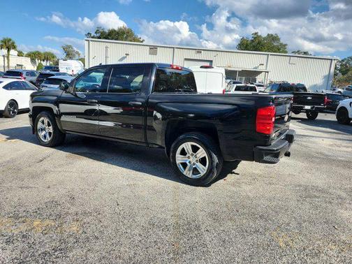 2018 Chevrolet Silverado 1500 Custom