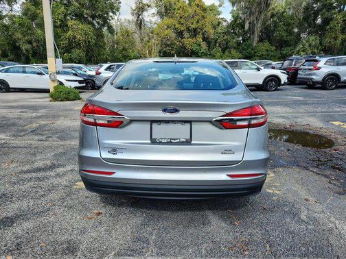 2020 Ford Fusion Hybrid SE