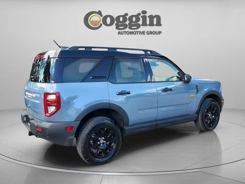 Azure Gray Metallic Tri-Coat 2025 Ford Bronco Sport Badlands