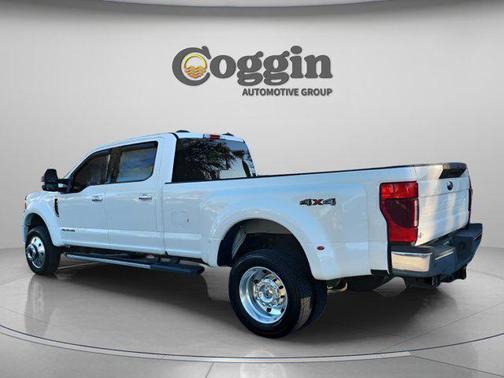 2022 Ford F-450 Lariat