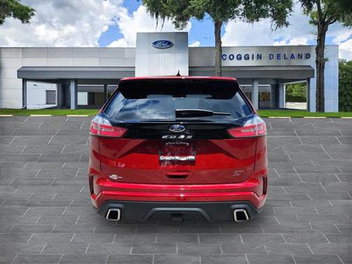 2021 Ford Edge ST