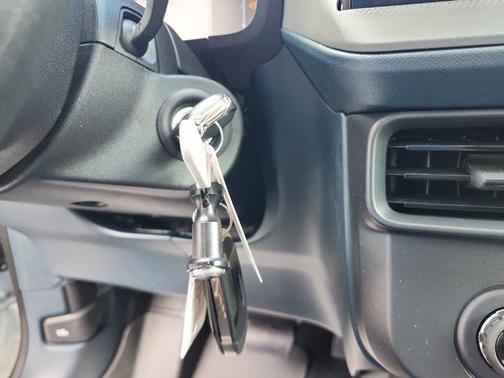 Oxford White 2026 Ford Maverick XL