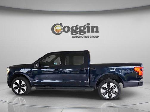2025 Ford F-150 Lightning Platinum