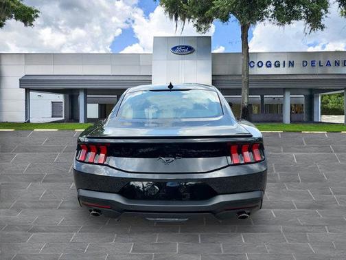 2025 Ford Mustang EcoBoost Premium