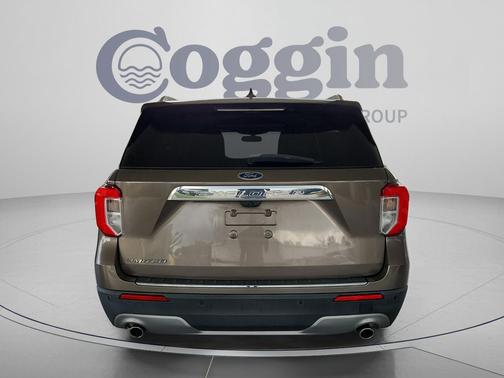 Stone Gray Metallic 2021 Ford Explorer Limited