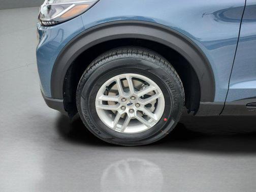 Vapor Blue Metallic 2026 Ford Explorer Active w/200A Pkg