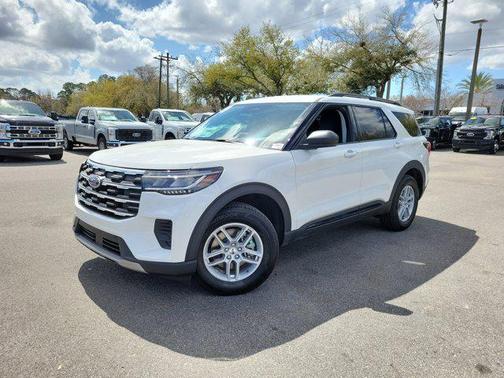 2026 Ford Explorer Active w/200A Pkg