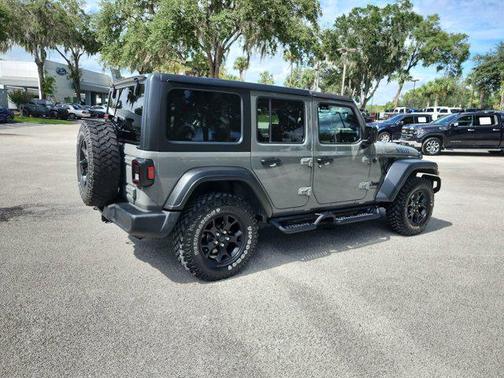 2020 Jeep Wrangler Unlimited Willys 4X4