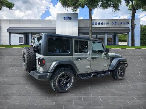 2020 Jeep Wrangler Unlimited Willys 4X4