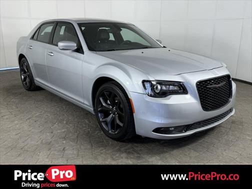 2023 Chrysler 300 S