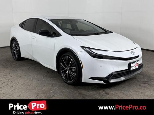 2023 Toyota Prius XLE