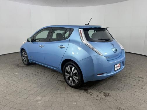 2015 Nissan Leaf SL