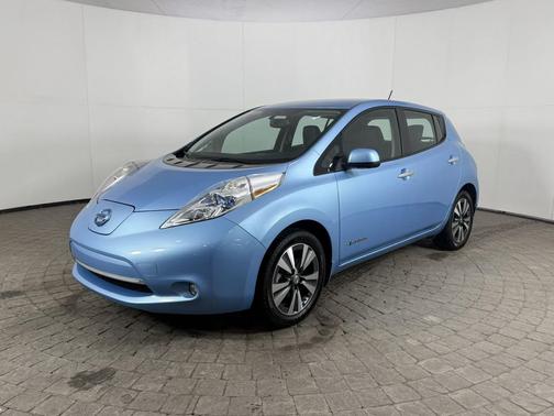 2015 Nissan Leaf SL