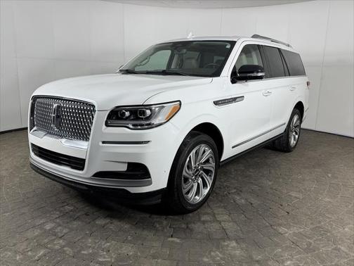 2024 Lincoln Navigator Premiere