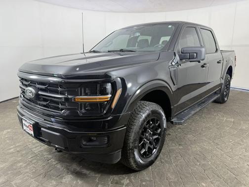Agate Black Metallic 2024 Ford F-150 XLT