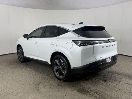 2025 Nissan Murano AWD SV