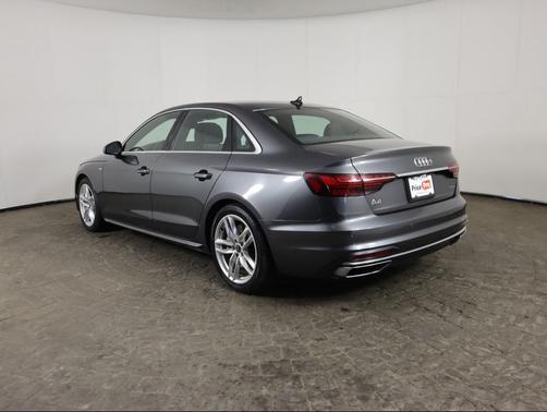 2023 Audi A4 45 S line Premium Plus