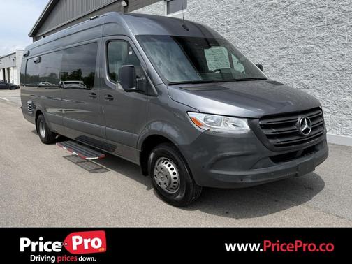 2021 Mercedes-Benz Sprinter 4500 4500 Mobile Kitchen
