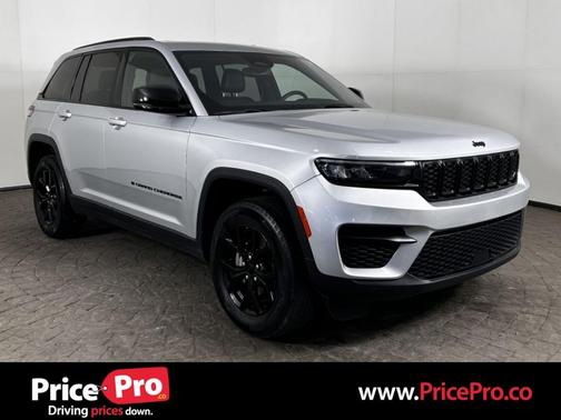 Silver Zynith 2024 Jeep Grand Cherokee Altitude