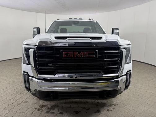 2024 GMC Sierra 3500 Base