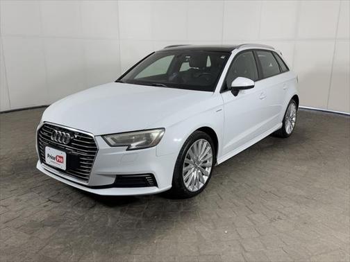 2017 Audi A3 e-tron 1.4T Premium