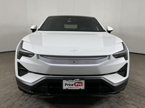 Snow 2025 Polestar 3 Long Range Dual Motor Launch Edition