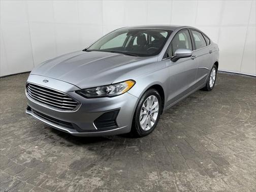 2020 Ford Fusion Hybrid SE