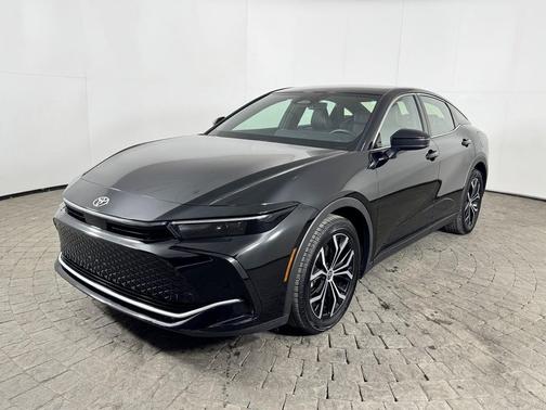 2025 Toyota Crown Limited