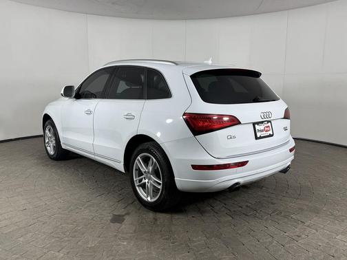 2016 Audi Q5 2.0T Premium Plus