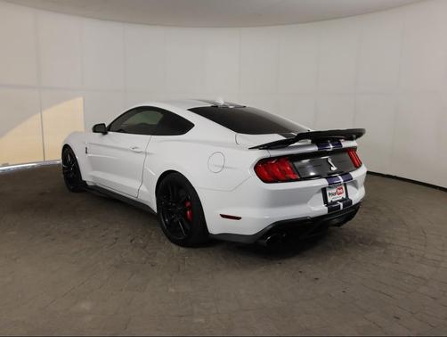 2020 Ford Shelby GT500 Base