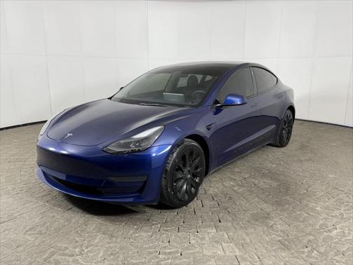 2023 Tesla Model 3 Standard Range