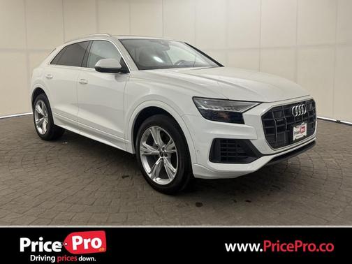 2023 Audi Q8 55 Premium