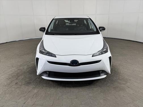 2022 Toyota Prius L