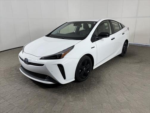 2022 Toyota Prius L