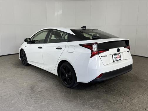2022 Toyota Prius L