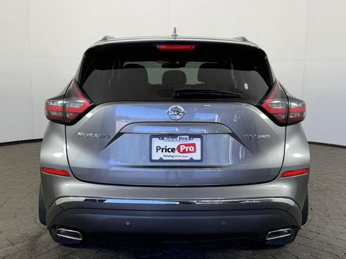 Brilliant Silver Metallic 2021 Nissan Murano AWD SV