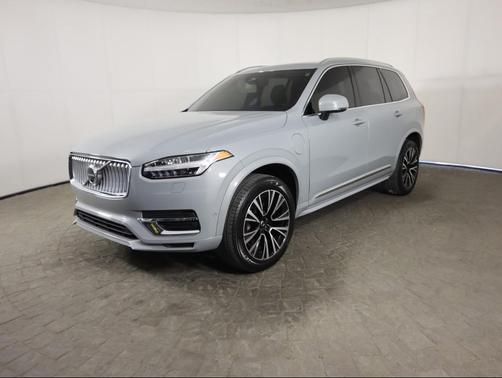 2025 Volvo XC90 Plug-In Hybrid T8 Plus 7-Seater