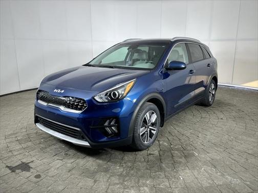2022 Kia Niro LXS