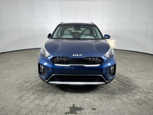 2022 Kia Niro LXS
