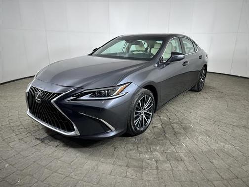 2022 Lexus ES 350 Base