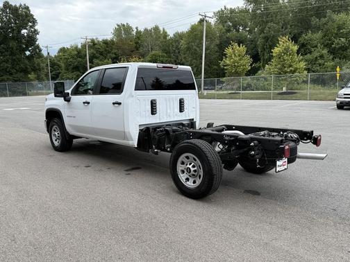 2024 Chevrolet Silverado 3500 WT