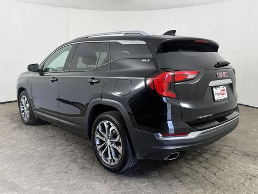 Ebony Twilight Metallic 2018 GMC Terrain SLT